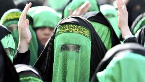 Mujeres iraníes protestan en Teherán (AP).